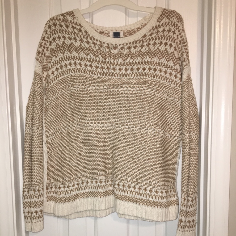 Beige & White Scoop Neck Sweater